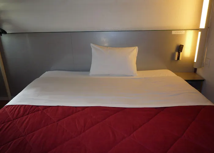 Premiere Classe Sud Hotel *