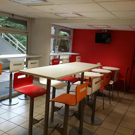 Premiere Classe Sud Szálloda *