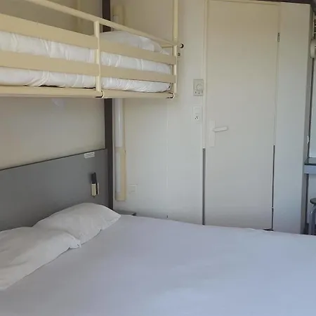 Szálloda Premiere Classe Sud *