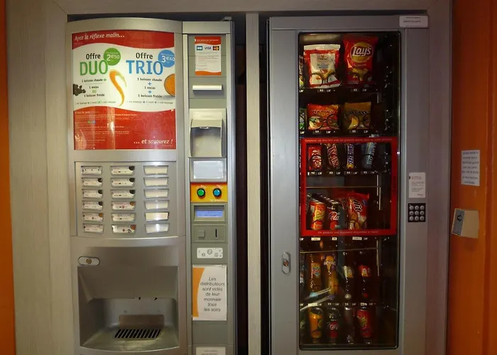 南瓦朗斯普瑞米尔经典酒店 * 瓦朗斯